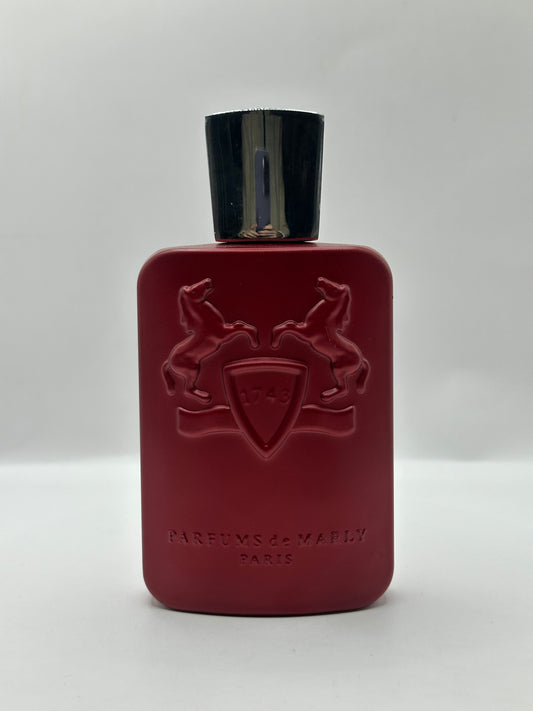 Ausstellungsstück PARFUM DE MARLY KALAN 95% mit box