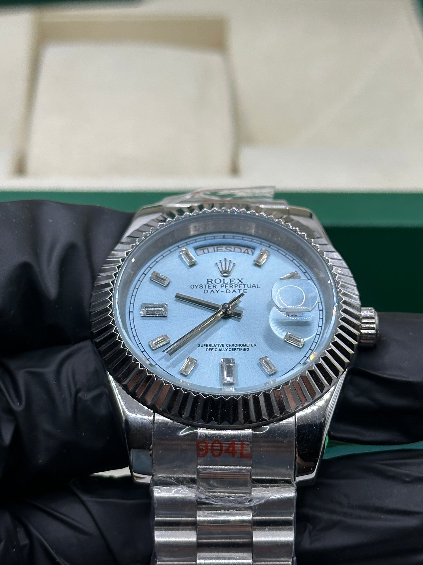 Rolex Day-Date Light Blue Diamond Dial, 40mm White Gold President - U1 FACTORY - AUTOMATIK