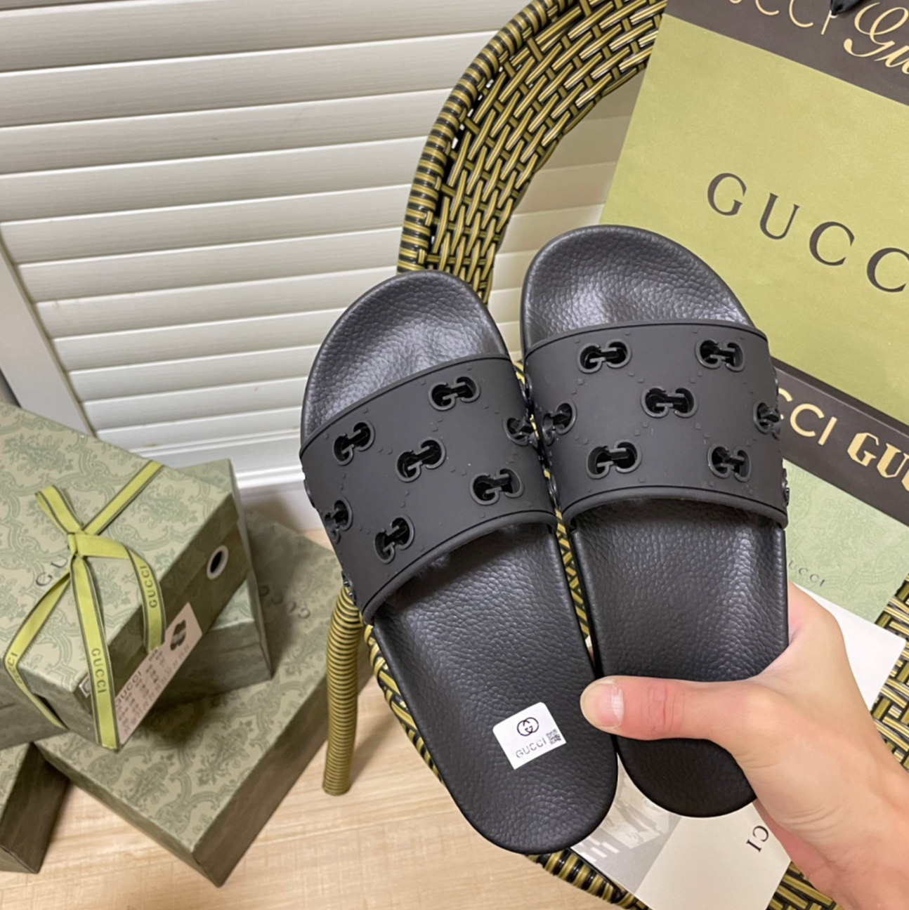 GUCCI WATERFRONT MONOGRAM MULE – FULL SET – 1:1 HIGH END
