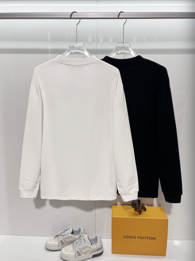 DIOR 2026FW CD MINIMALIST EMBROIDERED PATCH LONG SLEEVE T-SHIRT– 1:1 HIGH END