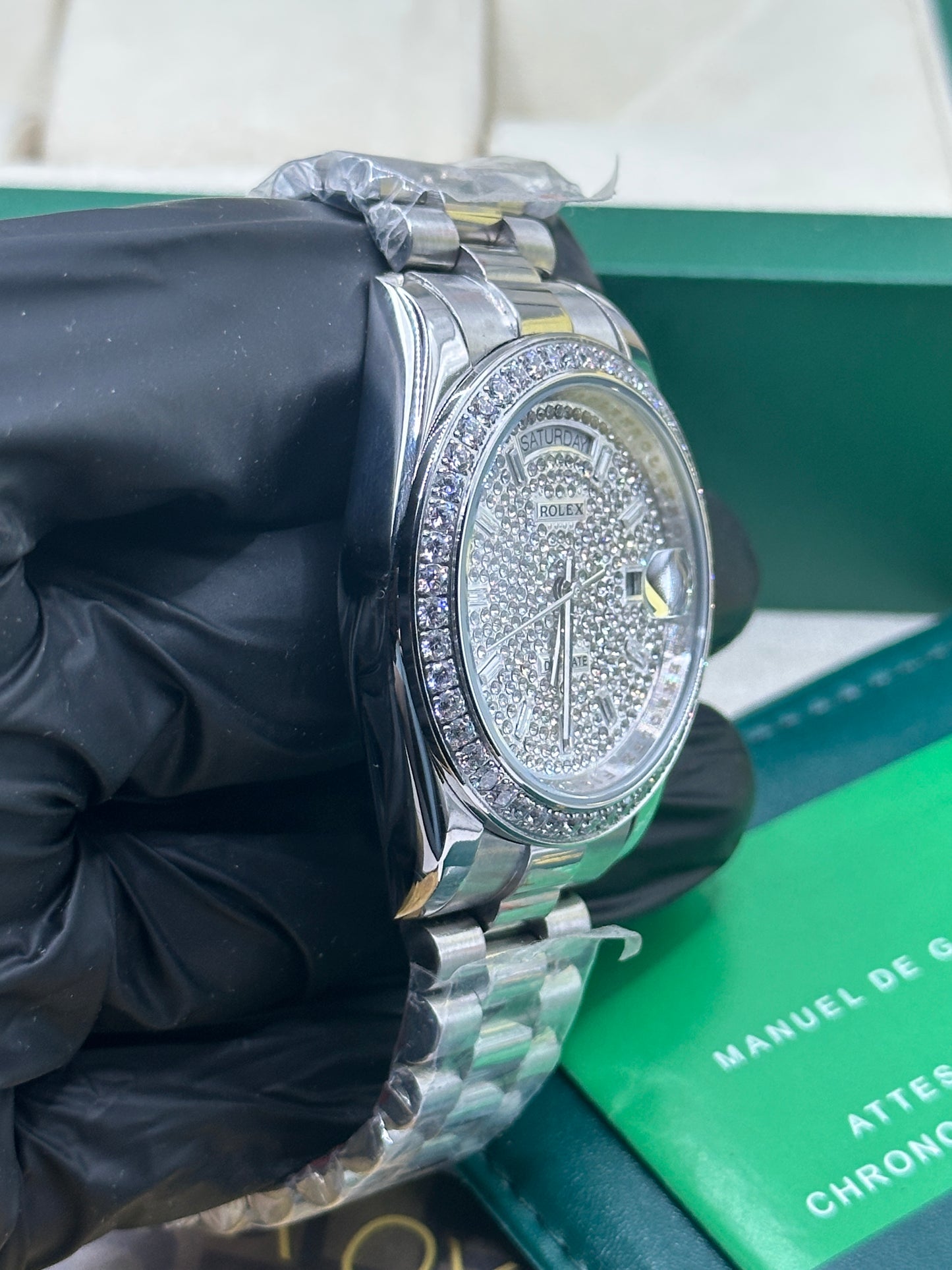 U1 Factory Rolex Day-Date Full Diamond Dial, Bezel and Roman Markers, 40mm White Gold President - Automatik