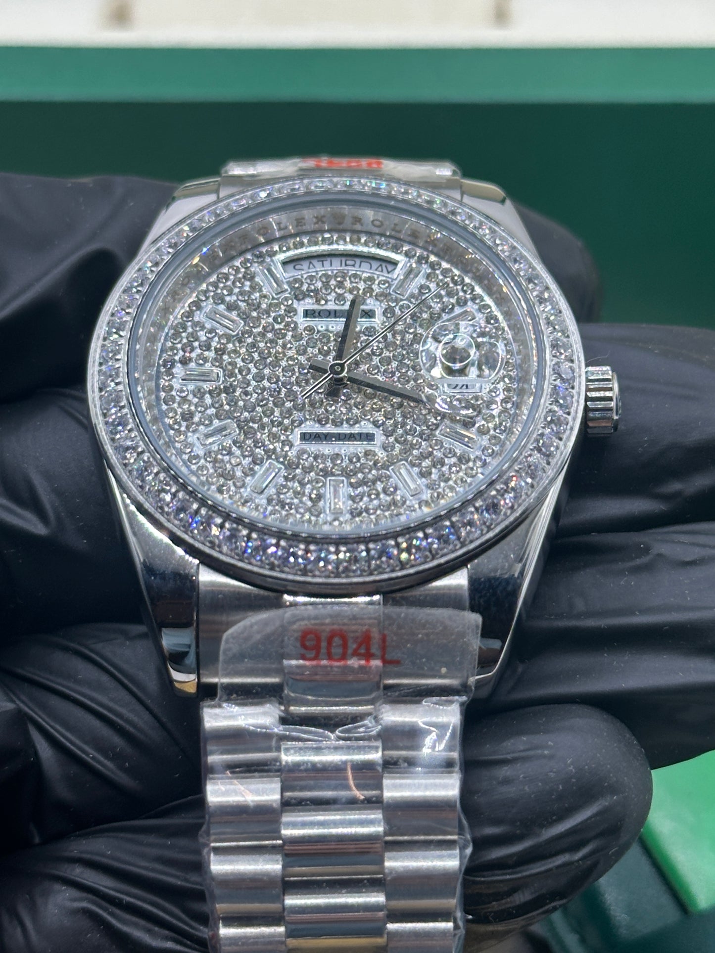 Rolex Day-Date Full Diamond Dial and Bezel, 40mm White Gold President - U1 FACTORY - AUTOMATIK