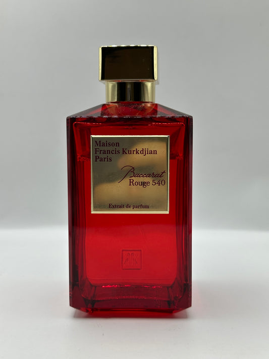 Ausstellungsstück Maison Francis Kurkdjian Paris BACCARAT ROUGE 540 200ml Extrait de Parfum 80% voll mit Box