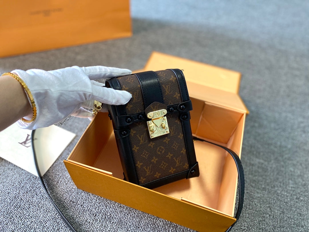 LOUIS VUITTON TRUNK VERTICAL – Full Set - 1:1 HIGH END