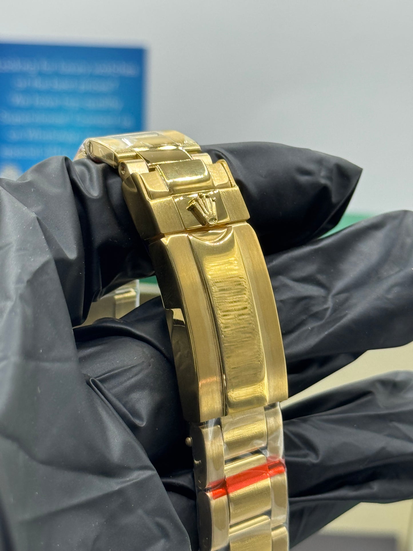 ROLEX SUBMARINER - GOLD - OYSTER - 41MM U1 FACTORY - AUTOMATIK