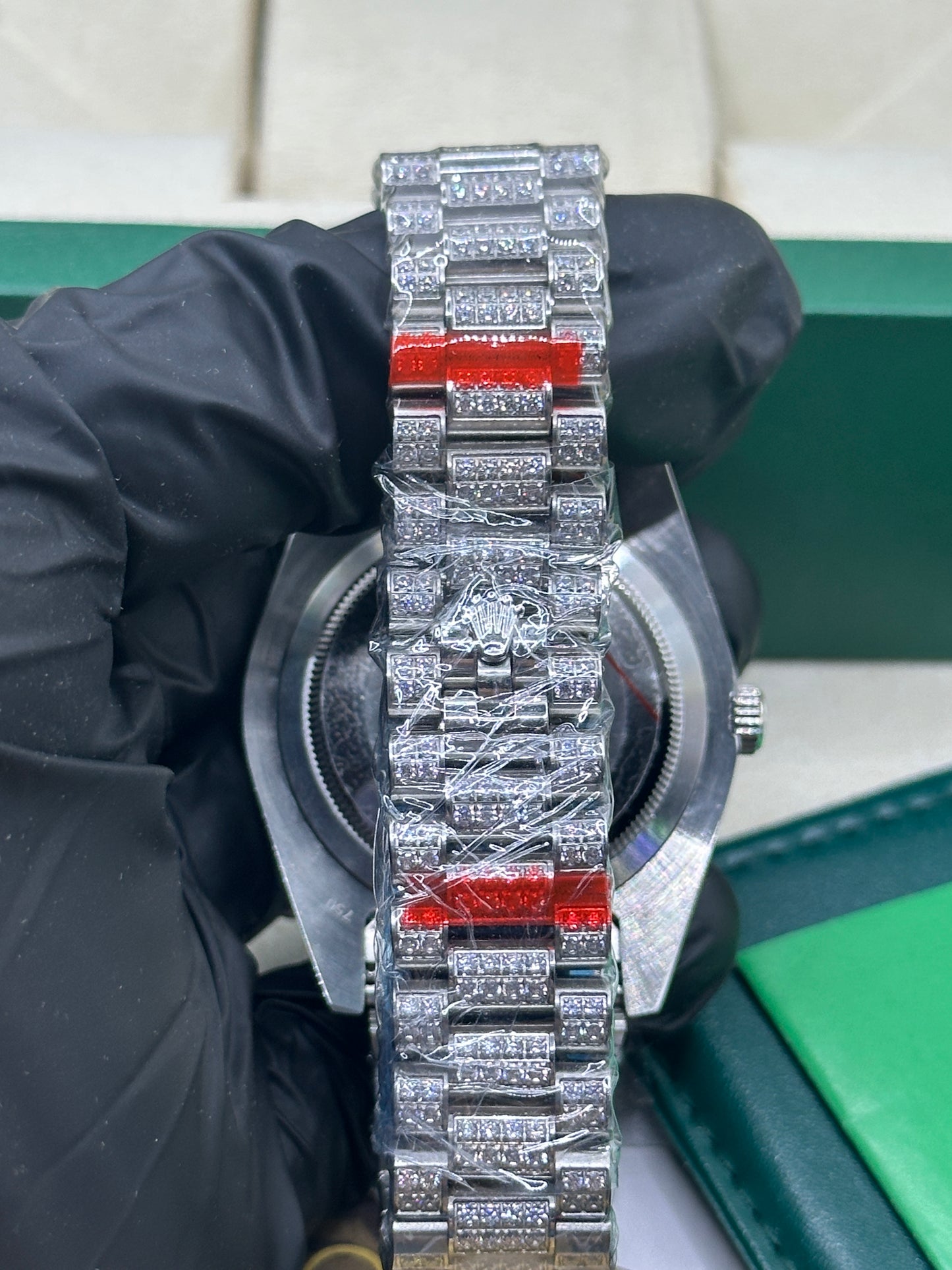 Rolex Day-Date Full Diamond Dial, Bezel and Bracelet with Roman Markers, 40mm White Gold - U1 FACTORY - AUTOMATIK