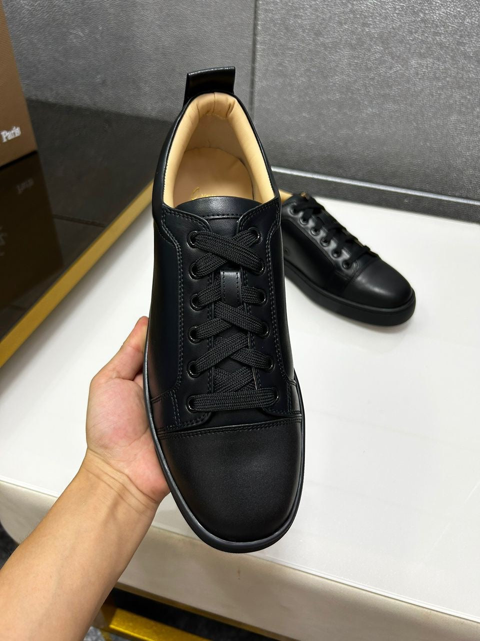 CHRISTIAN LOUBOUTIN - SUPER CLONE - original factory 1:1 - black leather