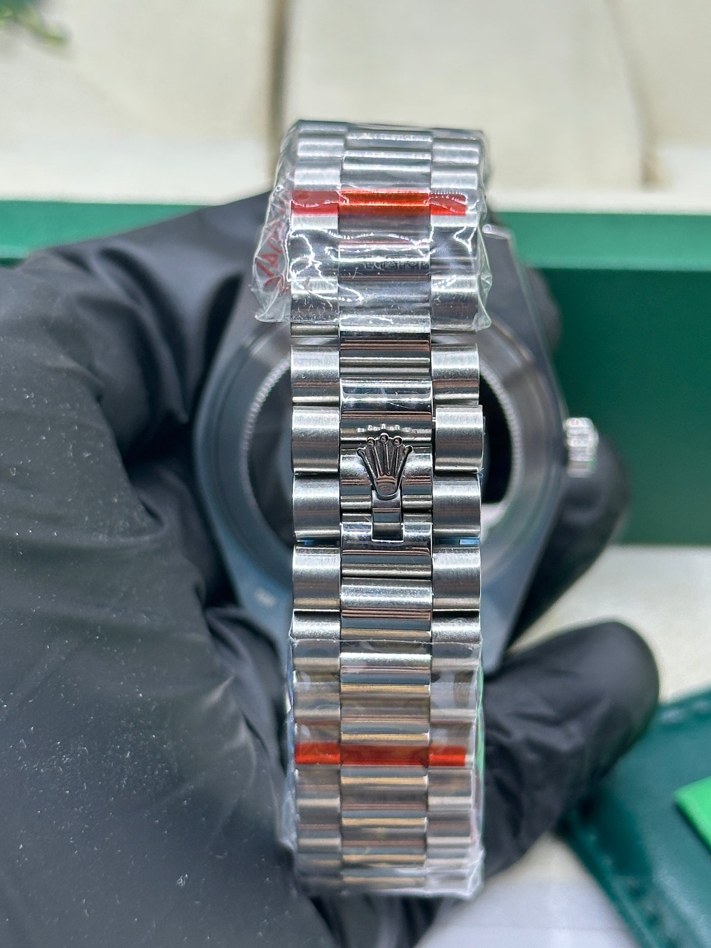 Rolex Day-Date Light Blue Diamond Dial, 40mm White Gold President - U1 FACTORY - AUTOMATIK