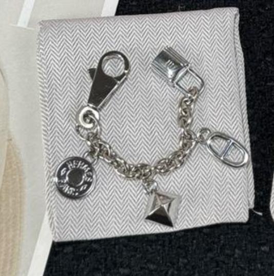 HERMÈS SCHLÜSSELANHÄNGER / KEYCHAIN SET - MIT BOX - HIGH END 1:1
