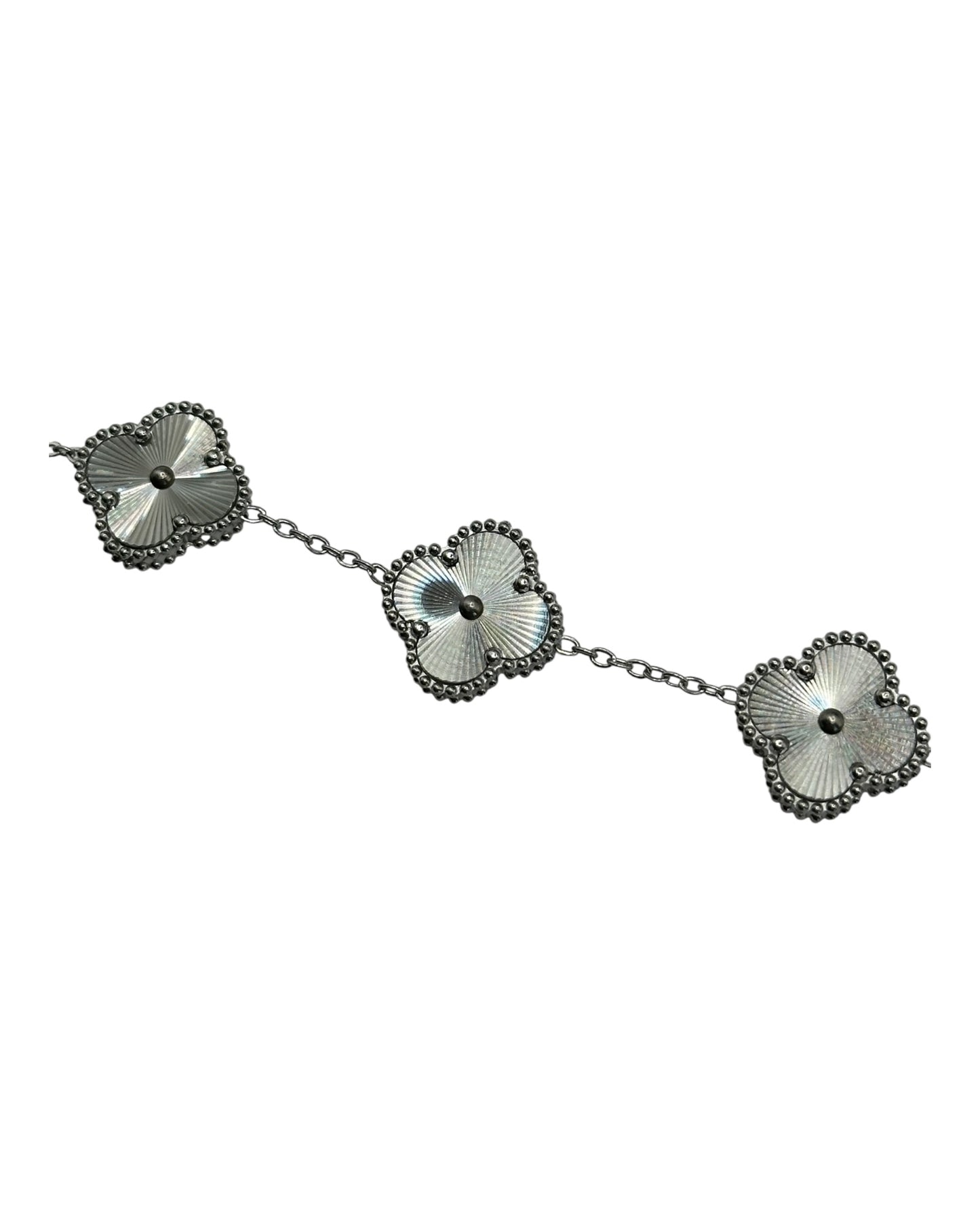 Van Cleef & Arpels Alhambra Armband mit Kleeblättern Silber