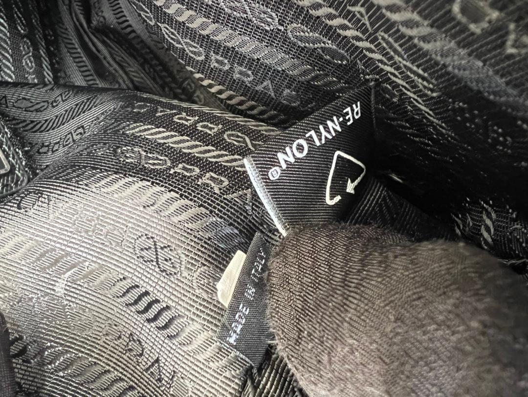 PRADA BAUCHTASCHE Re-Nylon und Saffiano-Leder | 7A SUPER CLONE | ORIGINAL QUALITÄT | FULLSET MIT BOX etc.
