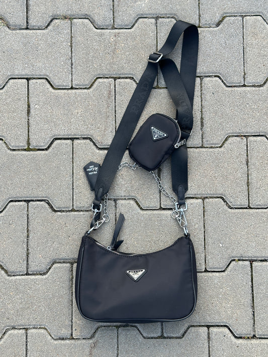 PRADA CROSSBODY BAG AUS NYLON IN SCHWARZ 1:1 REPLICA
