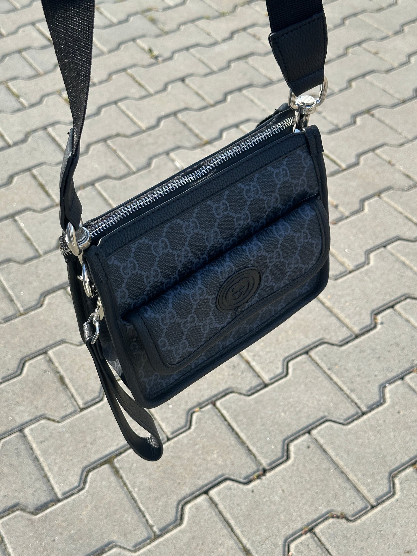 GUCCI MESSENGER BAG MIT SCHWARZEM GG-MONOGRAMM | 1:1 REPLICA | PU LEDER