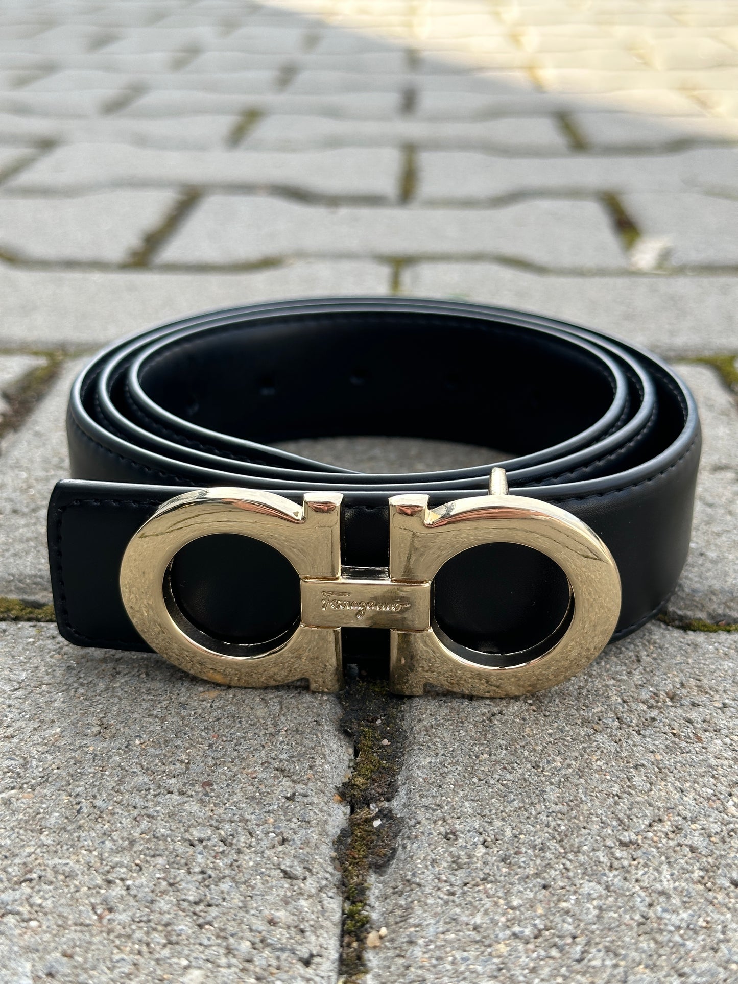 SALVATORE FERRAGAMO LEDERGÜRTEL MIT GOLDENER SCHNALLE | 1:1 REPLICA | PU LEDER
