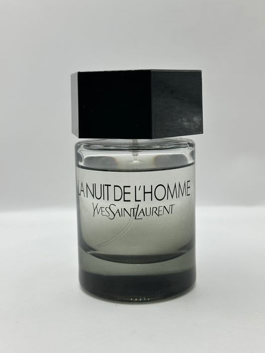 Ausstellungsstück Yves Saint Laurent - La Nuit de L'Homme - EAU de Parfum 85% voll mit Box