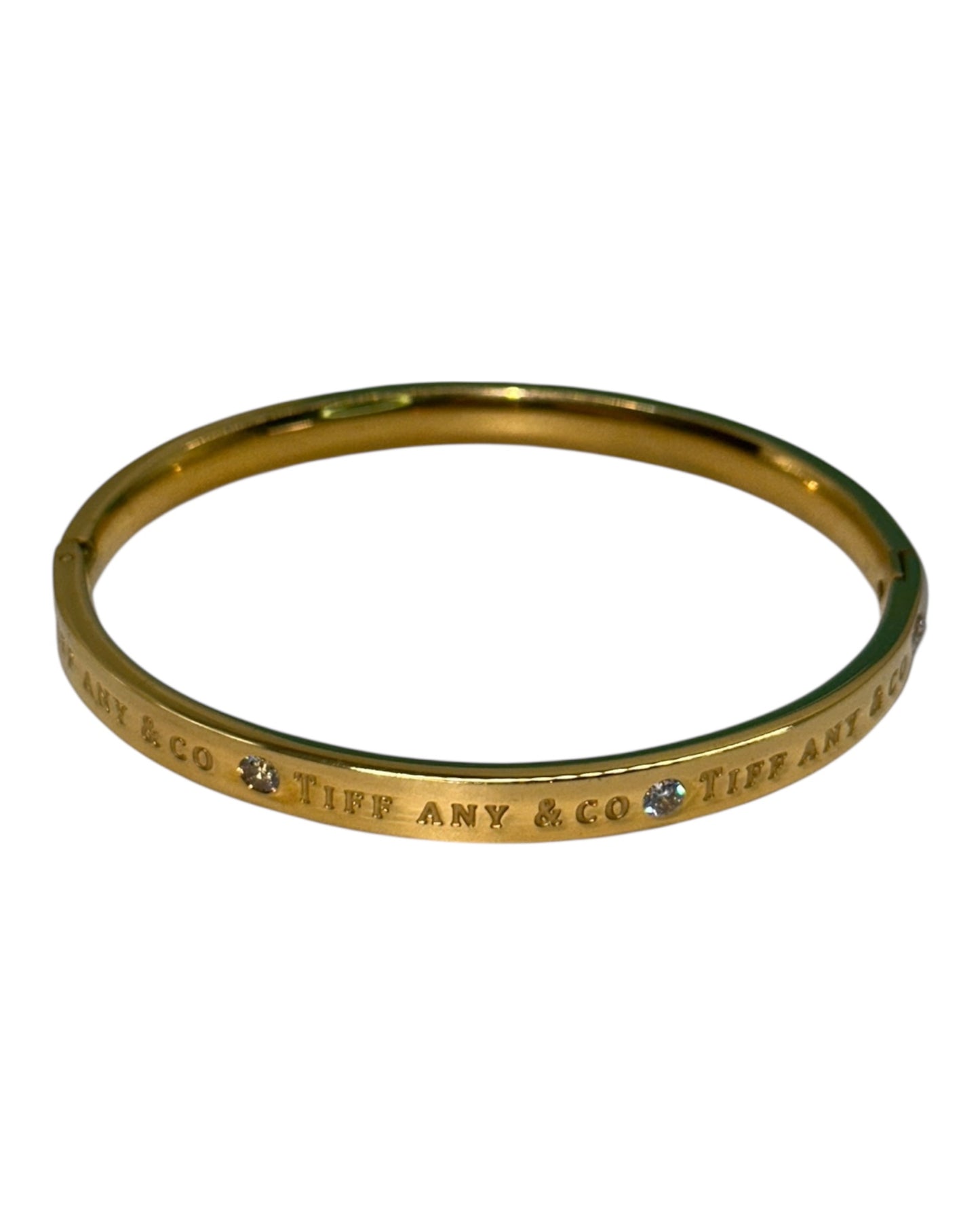 Tiffany & Co. Klassisches Armband mit Logogravur in Gold
