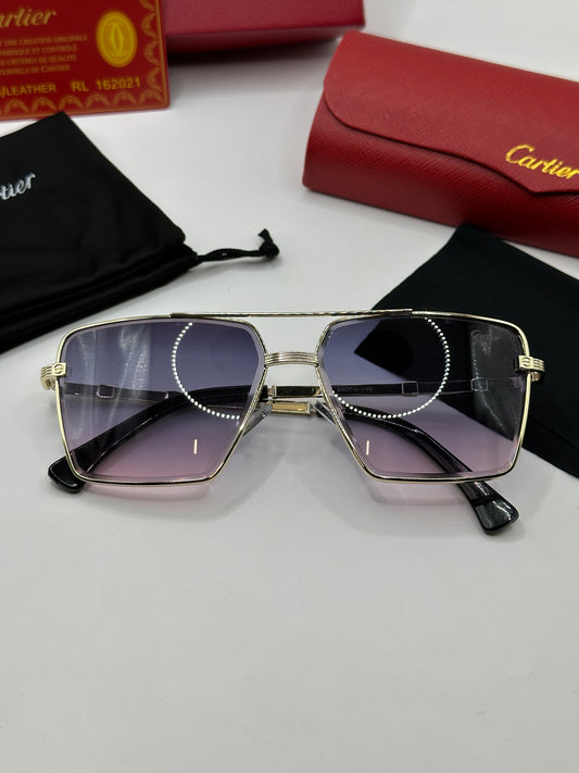 Cartier Sonnenbrille in Gold mit lilafarbene Gläser C4