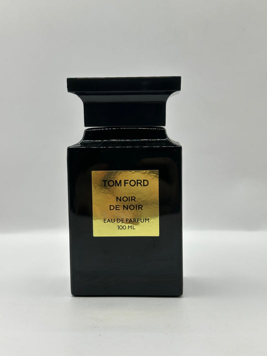 Ausstellungsstück TOM FORD NOIR DE NOIR Eau de Parfum mit Box 95%