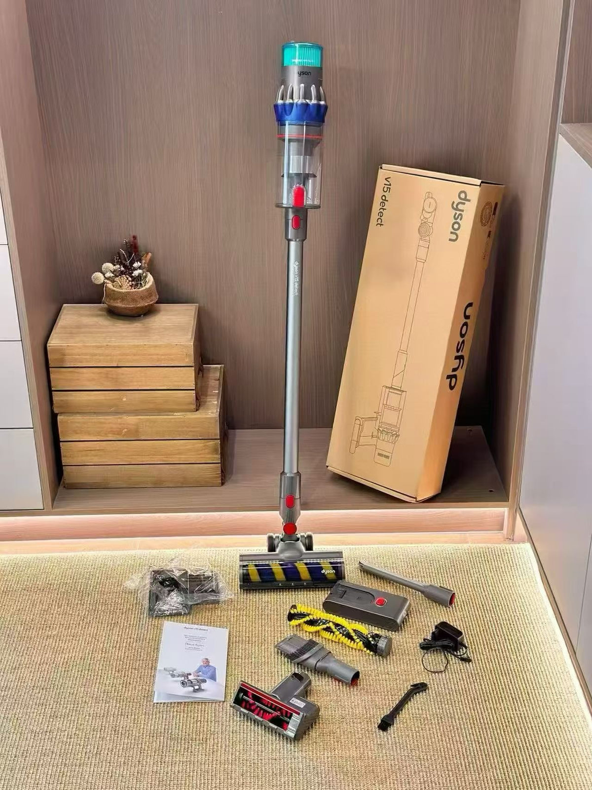 DYSON V15 / V15S / V16 CORDLESS VACUUM CLEANER – FULL SET – HIGH END