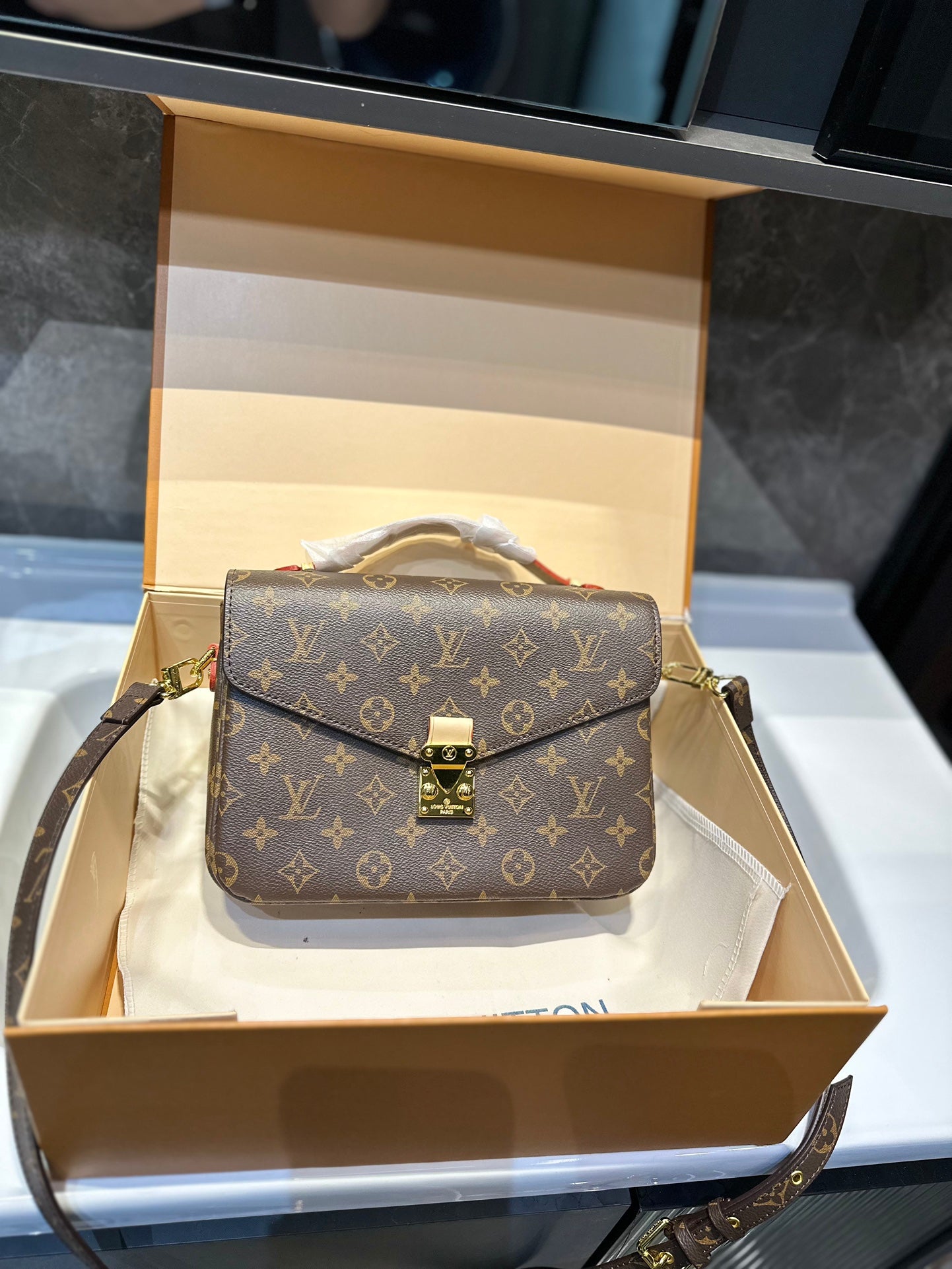 LOUIS VUITTON POCHETTE METIS – Full Set  - 1:1 HIGH END