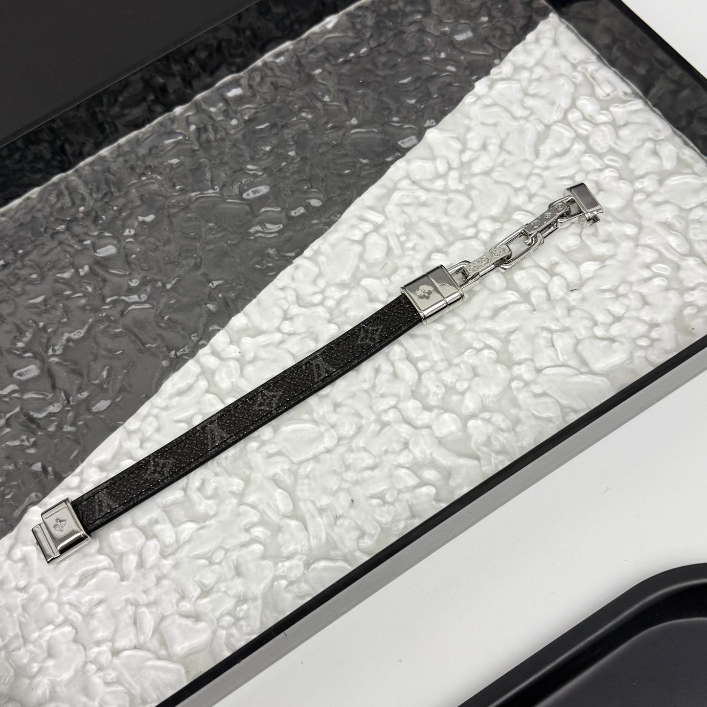 LOUIS VUITTON LINKS BRACELET – Full Set  - 1:1 HIGH END