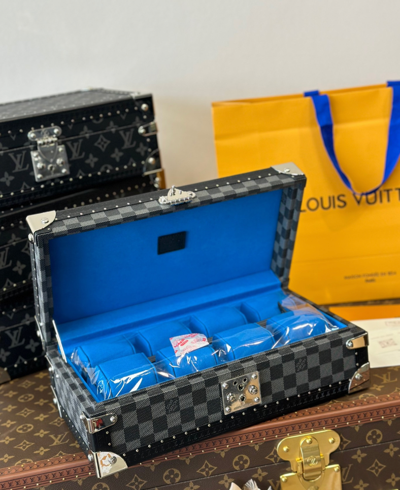 LOUIS VUITTON  COFFRET 8 MONTRES – Full Set  - 1:1 HIGH END