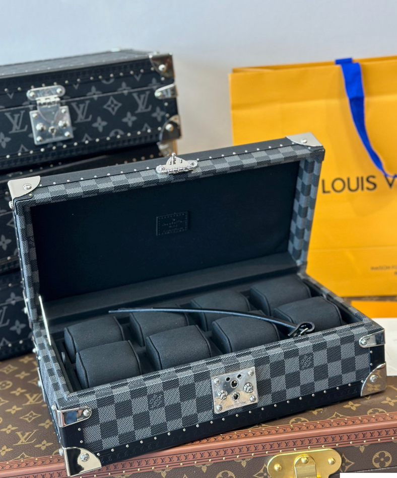 LOUIS VUITTON  COFFRET 8 MONTRES – Full Set  - 1:1 HIGH END