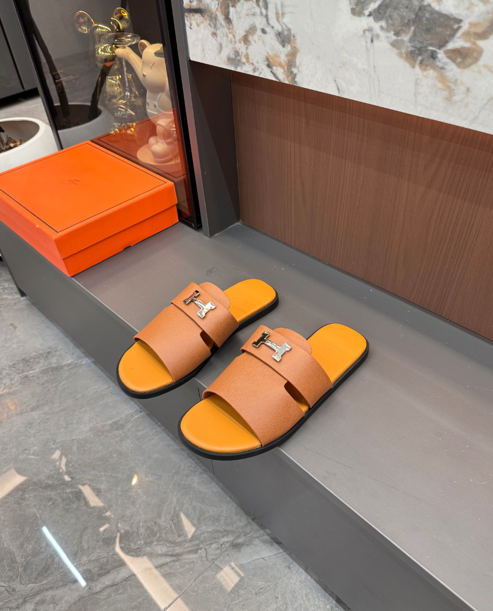 HERMÈS H LEATHER SLIDES – FULL SET – 1:1 HIGH END