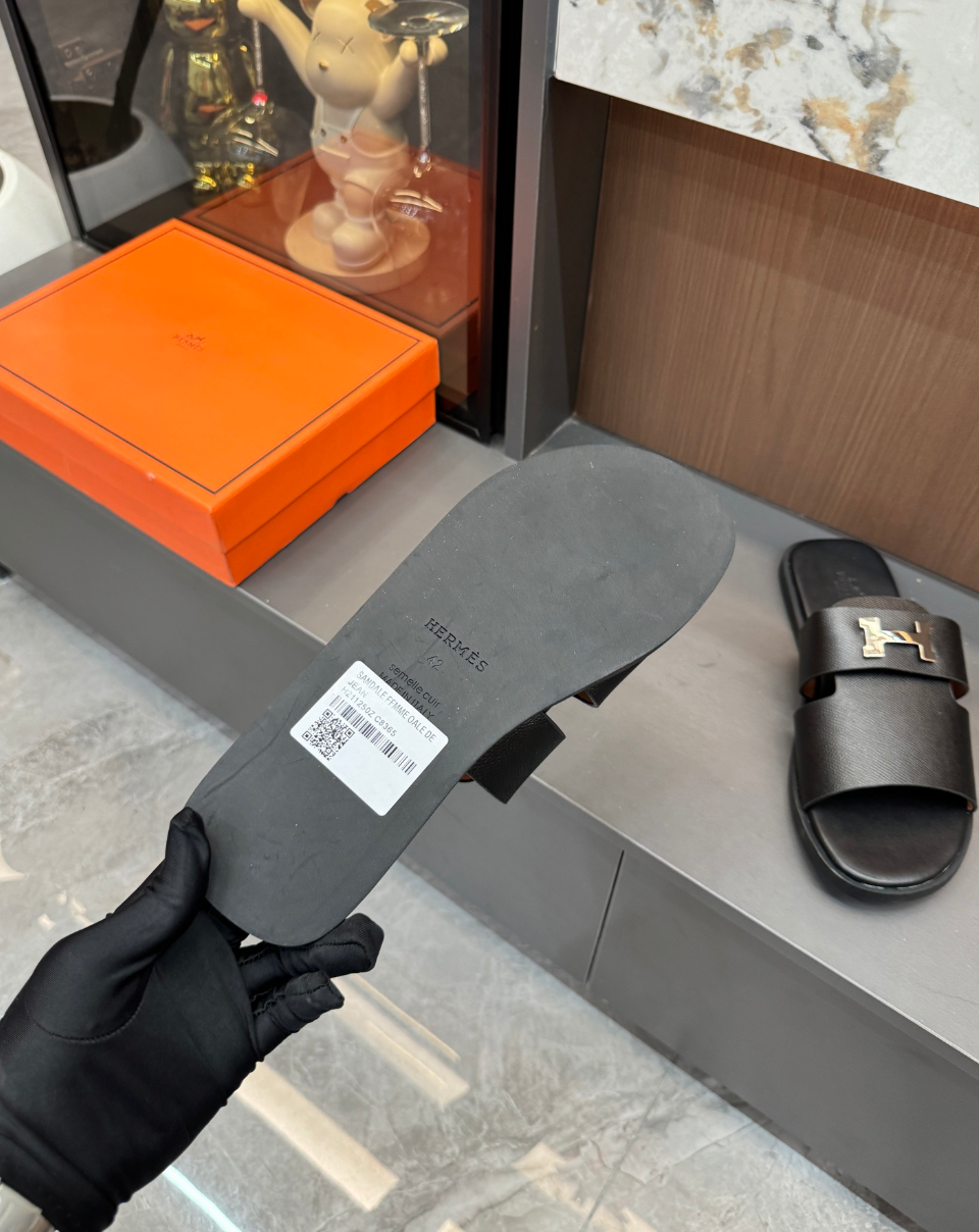 HERMÈS H LEATHER SLIDES – FULL SET – 1:1 HIGH END