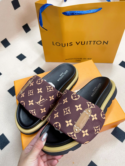 LOUIS VUITTON POOL PILLOW SANDALS – FULL SET – 1:1 HIGH END
