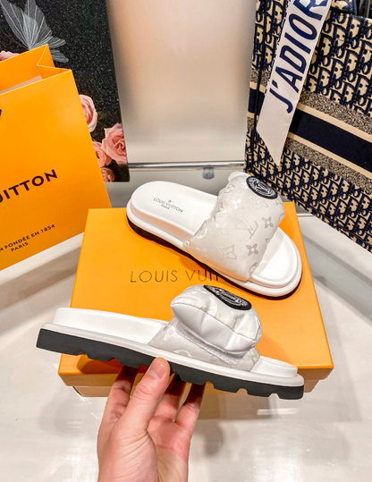 LOUIS VUITTON POOL PILLOW SANDALS – FULL SET – 1:1 HIGH END