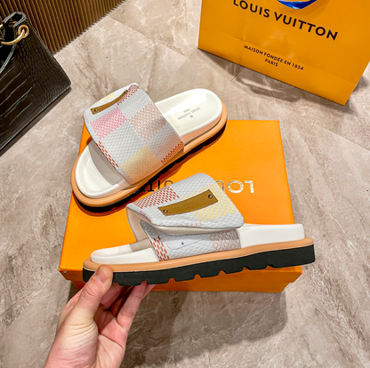 LOUIS VUITTON POOL PILLOW COMFORT DAMIER SANDALS – FULL SET – 1:1 HIGH END