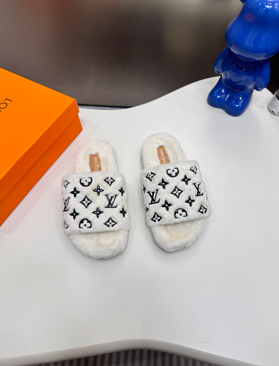 LOUIS VUITTON SWEET LINE MINK FUR SLIDES – FULL SET – 1:1 HIGH END
