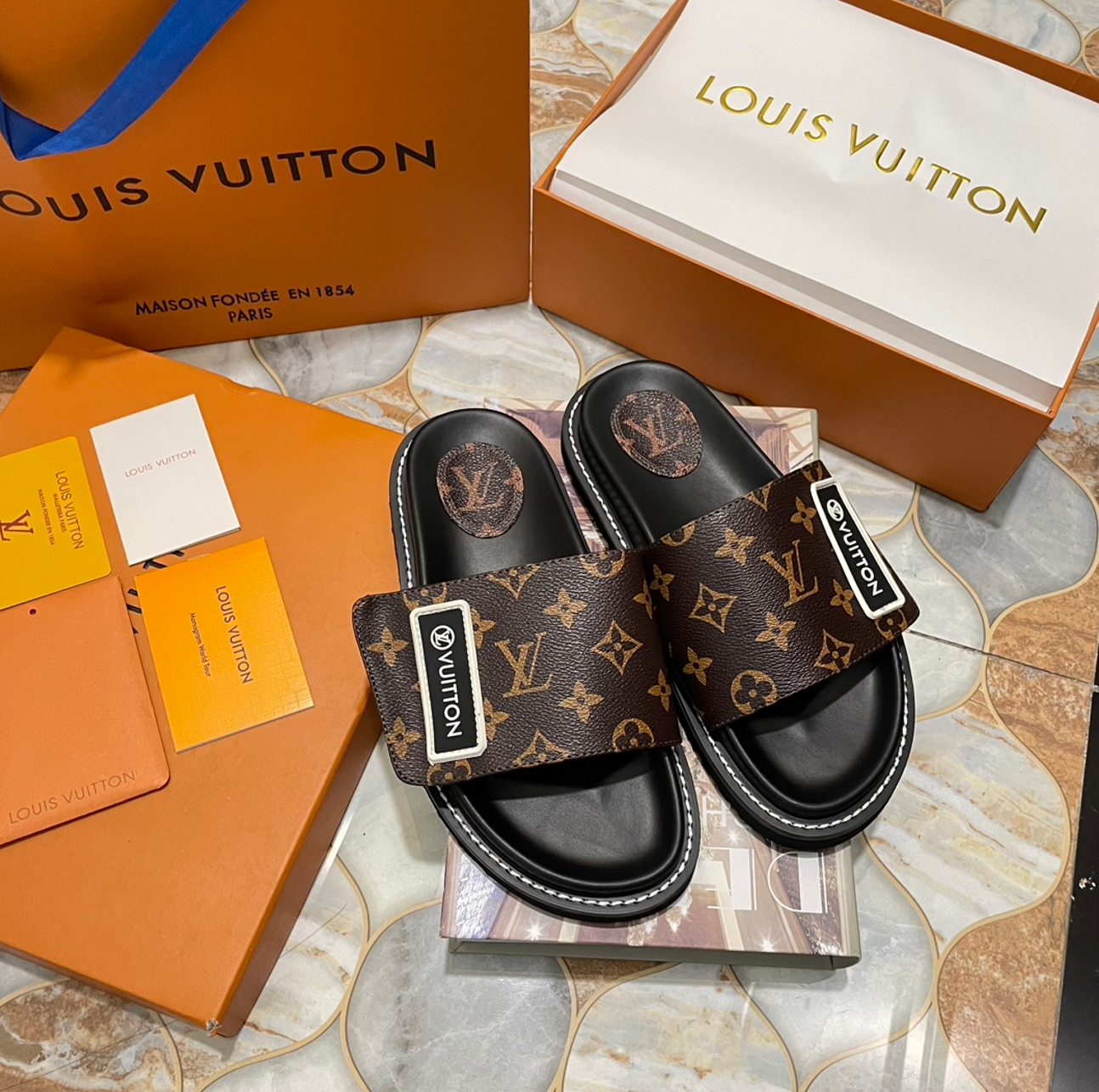 LOUIS VUITTON SUNSET MULE SANDALS – FULL SET – 1:1 HIGH END