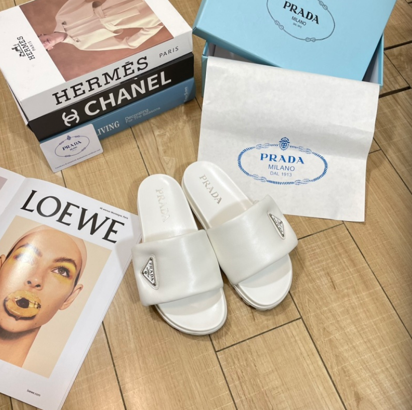 PRADA PADDED LEATHER SLIDE SANDALS – TRIANGLE LOGO – FULL SET – 1:1 HIGH END
