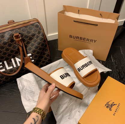BURBERRY LOGO SLIDE SANDALS – EMBROIDERED LOGO – FULL SET – 1:1 HIGH END