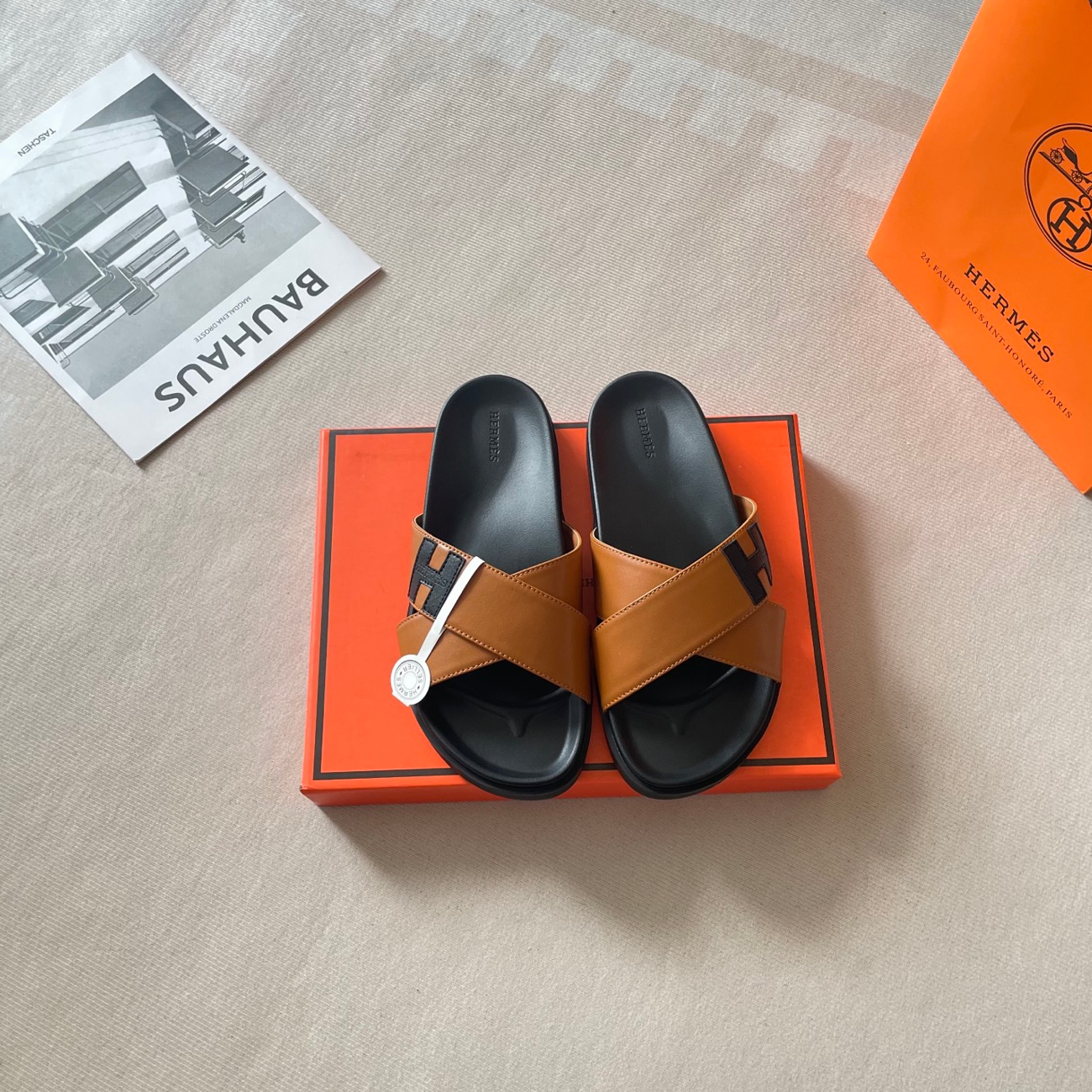 HERMÈS CROSS STRAP SLIDE SANDALS – ICONIC H DETAIL – FULL SET – 1:1 HIGH END