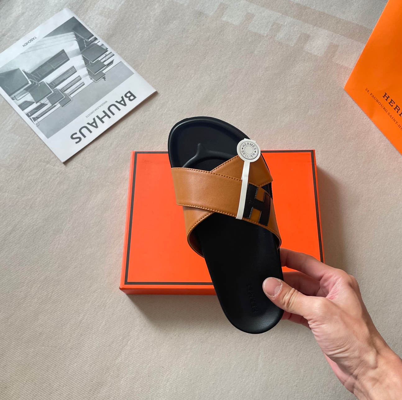 HERMÈS CROSS STRAP SLIDE SANDALS – ICONIC H DETAIL – FULL SET – 1:1 HIGH END