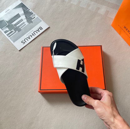 HERMÈS CROSS STRAP SLIDE SANDALS – ICONIC H DETAIL – FULL SET – 1:1 HIGH END