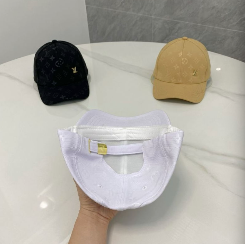 LOUIS VUITTON MONOGRAM LV BASEBALL CAP – GOLD LV LOGO – 1:1 HIGH END