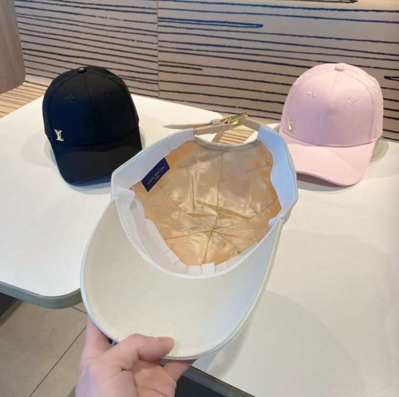 LOUIS VUITTON ICONIC LV BASEBALL CAP – WHITE / BLACK / PINK – 1:1 HIGH END