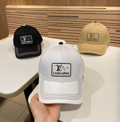 LOUIS VUITTON LV SQUARE PATCH CONTRAST STITCHING BASEBALL CAP – WHITE / BLACK / BEIGE – 1:1 HIGH END