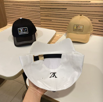 LOUIS VUITTON LV SQUARE PATCH CONTRAST STITCHING BASEBALL CAP – WHITE / BLACK / BEIGE – 1:1 HIGH END