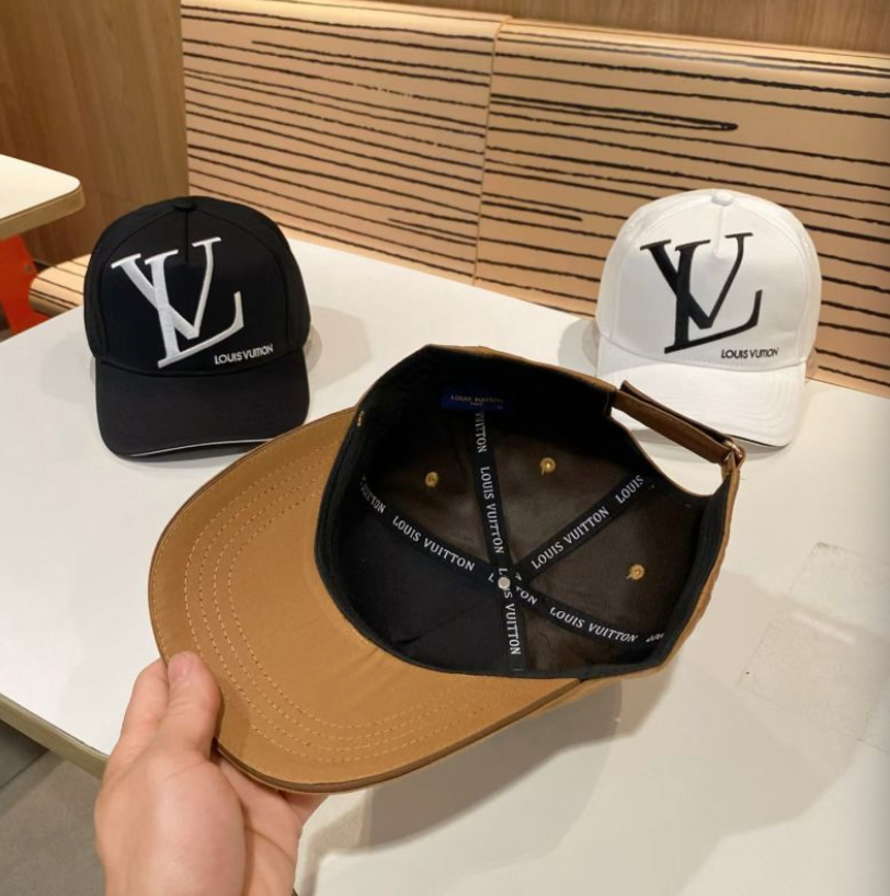 LOUIS VUITTON LV FIRST CAP – BLACK / WHITE / BROWN – 1:1 HIGH END