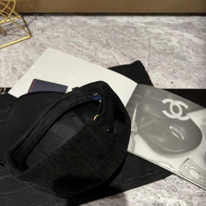 LOUIS VUITTON LV PATCH CAP – BLACK / WHITE / BEIGE  – 1:1 HIGH END