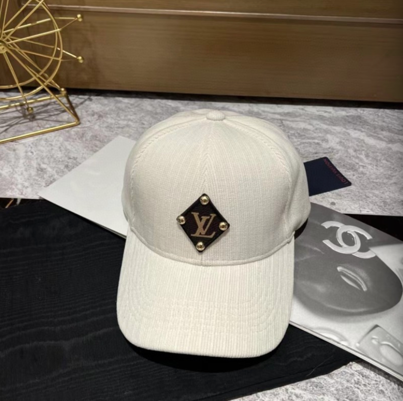 LOUIS VUITTON LV PATCH CAP – BLACK / WHITE / BEIGE  – 1:1 HIGH END