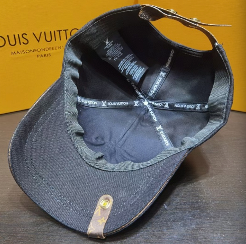 LOUIS VUITTON LV DAY CAP – FULL SET – 1:1 HIGH END