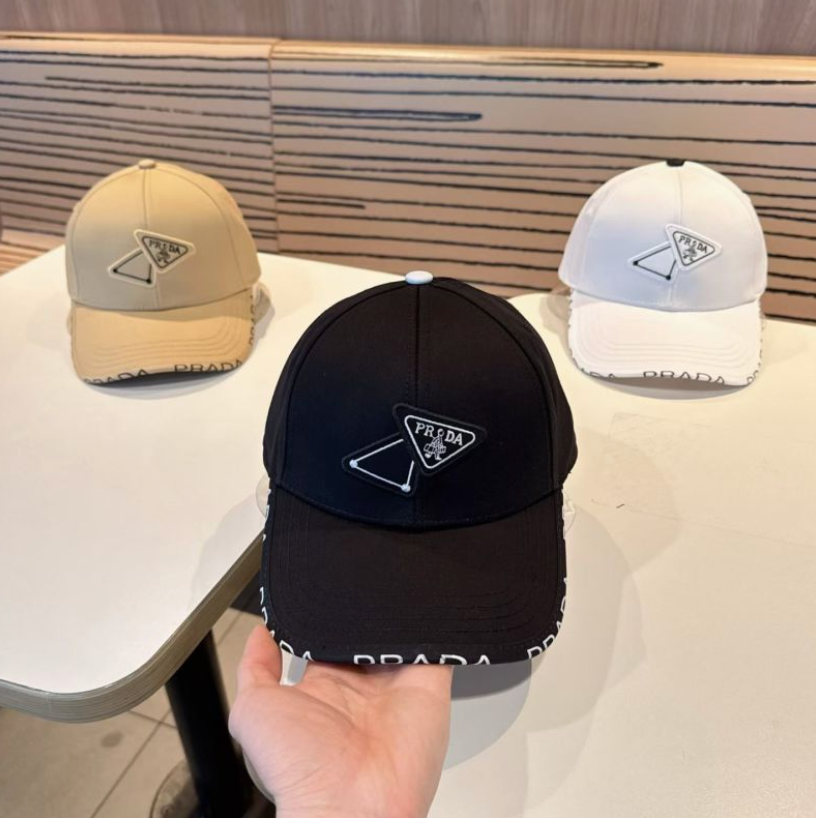 PRADA DOUBLE TRIANGLE LOGO BASEBALL CAP – BEIGE / BLACK / WHITE – 1:1 HIGH END
