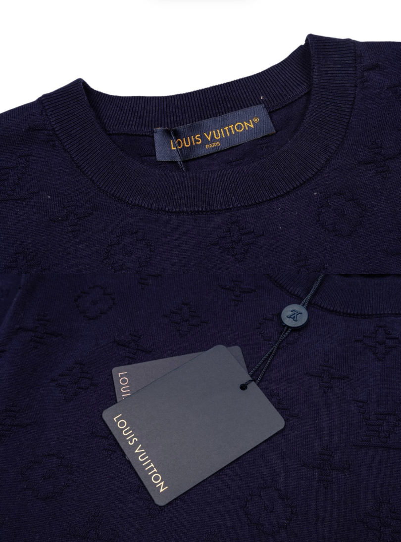 LOUIS VUITTON 26FW ALL-OVER EMBOSSED MONOGRAM KNIT SHORT-SLEEVE – PURPLE – HIGH END