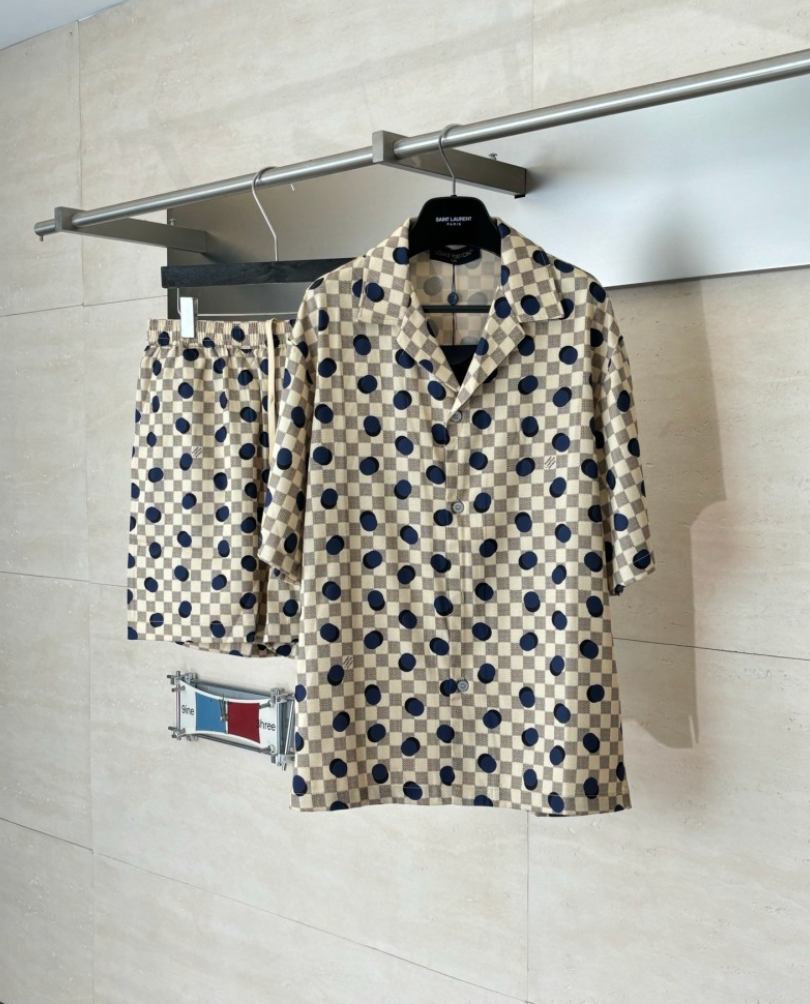 LOUIS VUITTON DAMIER POLKA DOT SILK SHIRT & SHORTS SET– 1:1 HIGH END